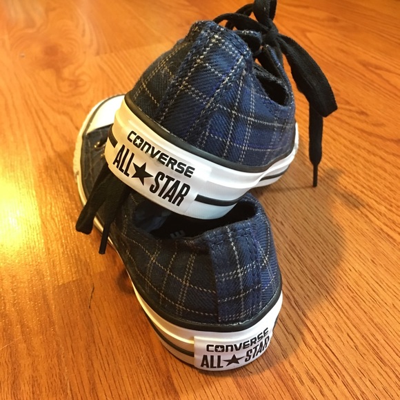 converse plaid low tops